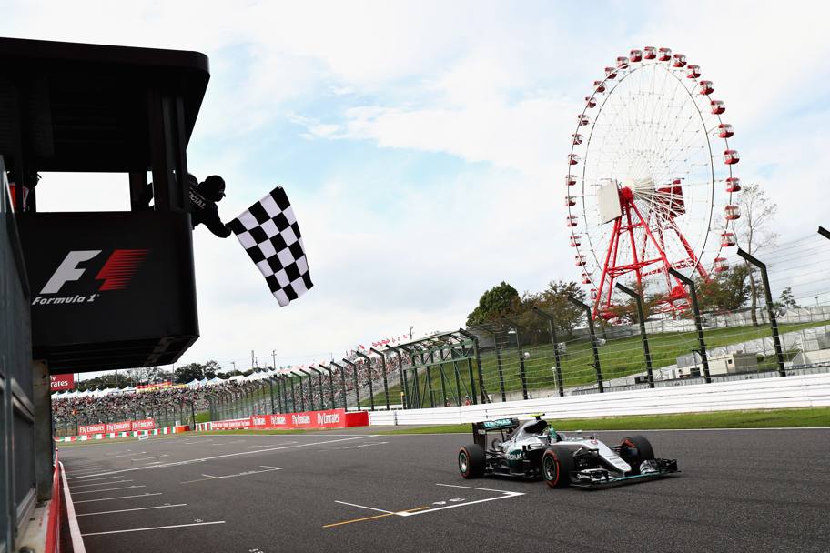 Nico Rosberg, nona vittoria del 2016: ora ha 33 punti su Hamilton. Epa
